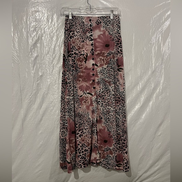 NWT The Vintage Twin Pink Floral Leopard Maxi Skirt Size Small - Picture 1 of 5